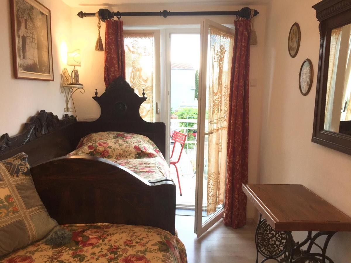 Vintage House For Rent 60M From Sea Apartment Baska Voda Exterior photo